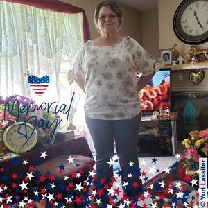 Meet your Posher, Debra